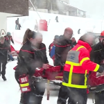 Puy-de-Dôme : au Mont-Dore, la population sous le choc après l'avalanche qui a fait quatre morts
          Les habitants et commerçants du Mont-Dore, dans le Puy-de-Dôme, sont abasourdis, lundi 26 février, au lendemain de l'avalanche qui a fait quatre morts et trois blessés.