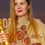 César 2024 : Justine Triet en route vers les Oscars avec "Anatomie d’une chute"
          La 49ème édition des César a été marquée par le sacre d’"Anatomie d’une chute", signé Justine Triet, deuxième femme lauréate du César de la meilleure réalisation. Le film est désormais en route vers les Oscars.