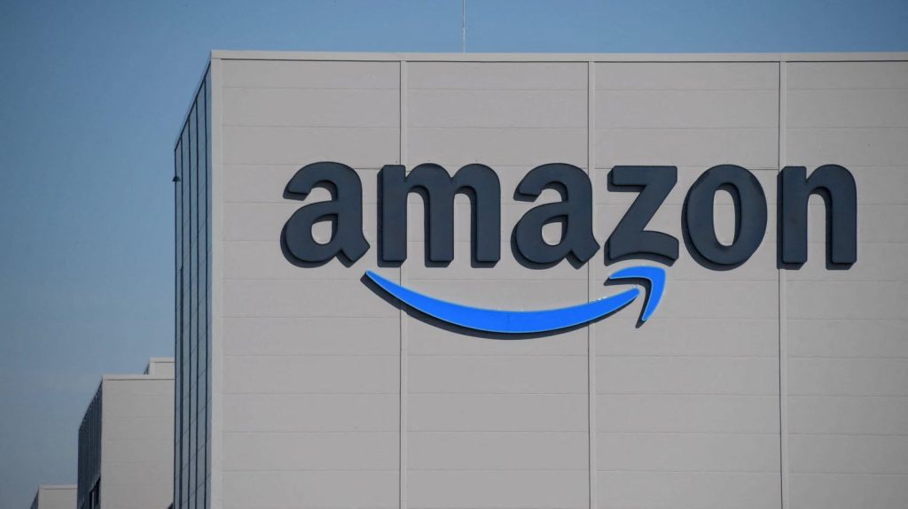 Amazon fait appel de sa condamnation par la Cnil pour surveillance "excessive" de ses salariés
          Le gendarme français de la vie privée avait infligé à l'entreprise une amende de 32 millions d'euros, en janvier.