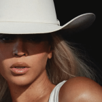 Reportage



  

  
  

      

  

  
    Sortie de l'album country de Beyoncé : dans son Texas natal, un accueil mitigé
          La chanteuse américaine, reine du R&amp;B et de la pop, sort ce vendredi le très attendu "Cowboy carter", un album de musique country.