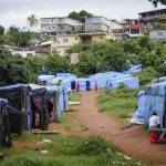 Un premier cas de choléra détecté à Mayotte chez une personne venue des Comores
          Arrivée dimanche dans le nord de l'île, la personne infectée a été prise en charge au sein de la cellule "choléra" du centre hospitalier de Mayotte.