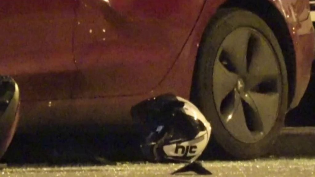 Collision mortelle à Aubervilliers : que s'est-t-il passé ?
          À Aubervilliers (Seine Saint-Denis), un jeune homme de 18 ans qui circulait à scooter est décédé, mercredi 13 mars au soir, après une collision avec une voiture de police.