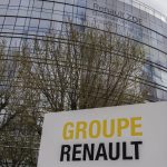 Affaire des faux espions de Renault : le principal prévenu condamné à trois ans de prison, dont un ferme
          A 65 ans, Dominique Gevrey a été reconnu coupable d'escroquerie et de tentative d'escroquerie, jeudi, par le tribunal correctionnel de Paris.