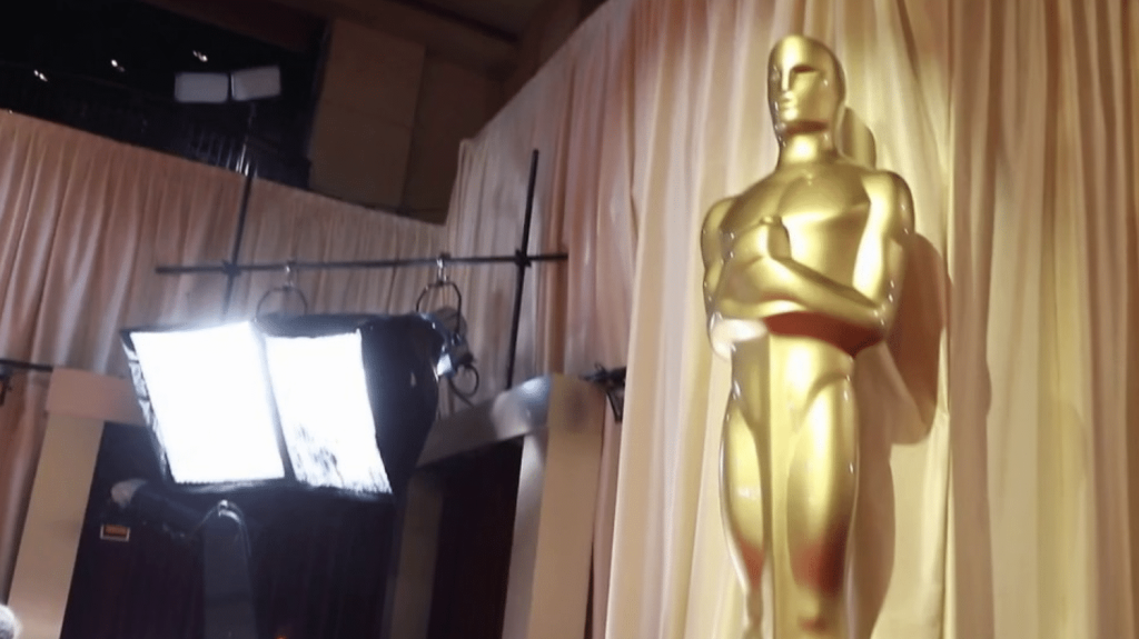 Oscars 2024 : Hollywood, un cinéma à ciel ouvert
          Dimanche 10 mars se déroule à Los Angeles la 96ème cérémonie des Oscars. La réalisatrice française Justine Triet, est nommée dans cinq catégories pour son film "Anatomie d’une chute".
