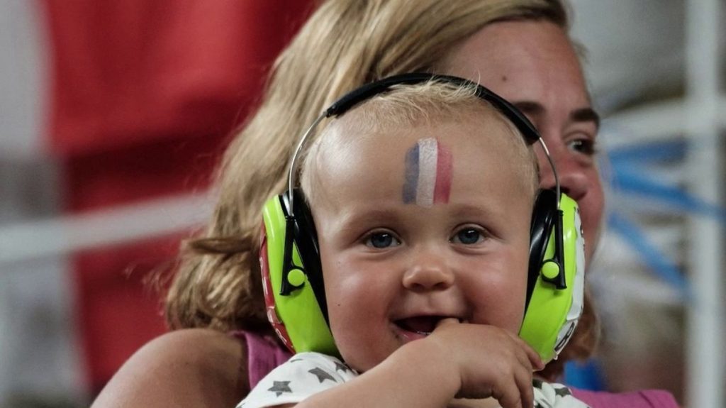 Vrai ou faux



  

  
  

      

  

  
    Paris 2024 : les bébés devront-ils payer leurs billets pour assister aux Jeux ?
          Pour les Jeux olympiques de Paris 2024, même les bébés devront disposer d'un billet plein tarif pour assister aux épreuves avec leurs parents. Vrai ou faux ?