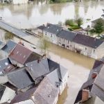 Vidéo



  

  
  

      

  

  
    Inondations : le pic de la crue attendu dans la journée en Indre-et-Loire
          L'Indre-et-Loire est toujours en vigilance rouge. Le pic de la crue devrait être atteint dans la journée.