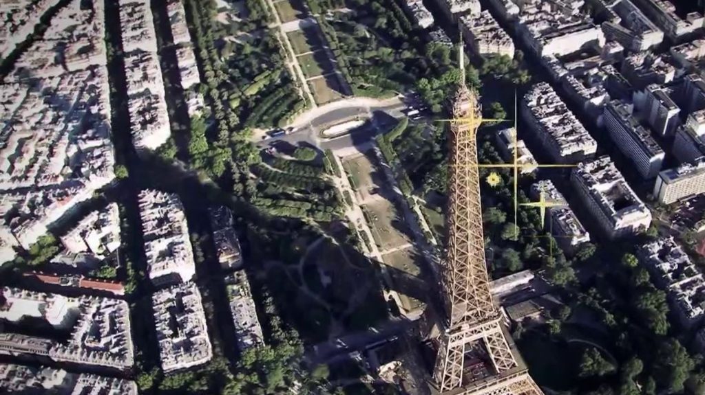 Vidéo



  

  
  

      

  

  
    La tour Eiffel, objet de toutes les fascinations et star d'une exposition au Petit Palais
          Si la Tour Eiffel fascine aujourd'hui, elle n'a pas toujours fait l'unanimité. C'est ce que montre l'exposition "Le Paris de la modernité", au musée du Petit Palais.