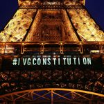 IVG : la tour Eiffel scintille et proclame "mon corps mon choix"
          Ce message a été affiché sur le monument parisien dès le vote, lundi soir, par le Congrès de l'inscription de l'IVG dans la Constitution.