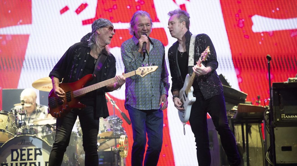 Le groupe Deep Purple star du Montreux Jazz Festival 2024 pour la dixième fois
          Pour sa 58e édition, prévue du 5 au 20 juillet, le célèbre festival helvète accueillera les vétérans britanniques du hard rock Deep Purple pour la dixième fois, et Sting pour la huitième fois de son histoire. La billetterie a ouvert vendredi.