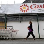 Restructuration de Casino : "On ne peut pas se satisfaire à 100% de ces annonces", réagit Saint-Étienne Métropole
          Le distributeur a annoncé la réduction de ses effectifs de près de 2 000 employés.