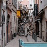 Toulouse : deux immeubles évacués en raison d'un risque d'effondrement
          La mairie de Toulouse a décidé d'évacuer deux immeubles en raison de grosses fissures apparues sur un mur porteur. Une vingtaine d'habitants ont dû quitter les lieux.