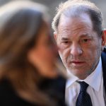 L'ex-producteur de cinéma Harvey Weinstein hospitalisé à New York
          La condamnation de l'ancien magnat d'Hollywood, âgé de 72 ans, a été annulée, jeudi.