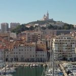 Marseille : un accent et des expressions mythiques
          Le parler marseillais est emblématique de la ville. Sur les réseaux sociaux, les Jobastres ont décidé de promouvoir leur accent du sud.