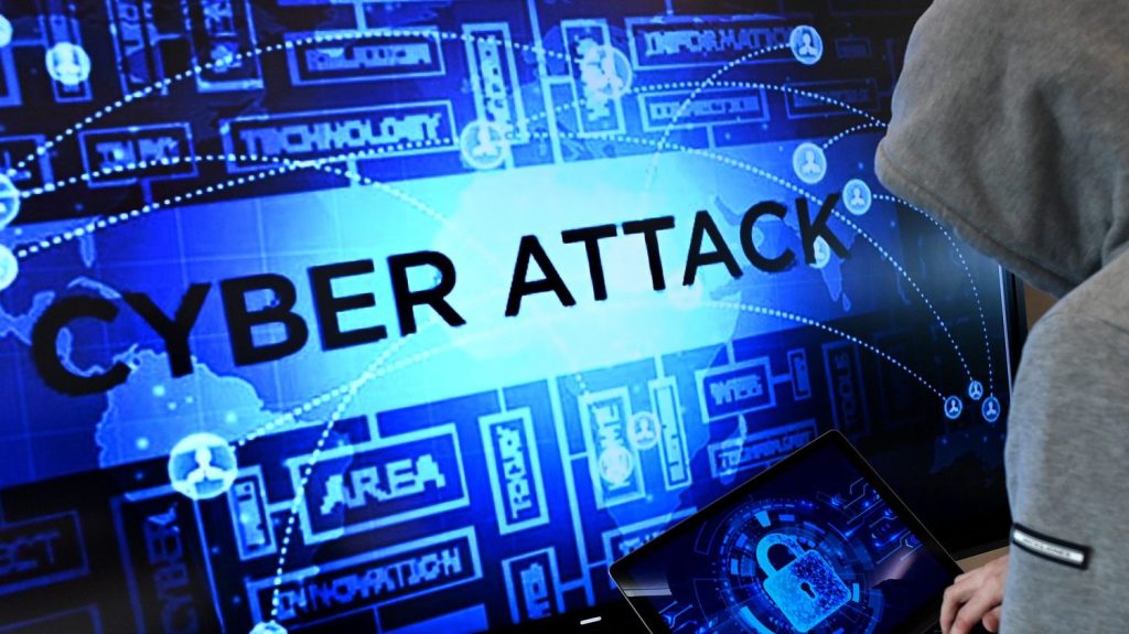Cyberattaque en Nouvelle-Calédonie : le parquet de Paris se saisit de l'enquête
          Des millions de mails ont été envoyés de manière simultanée afin de bloquer le réseau. Elle a été stoppée.