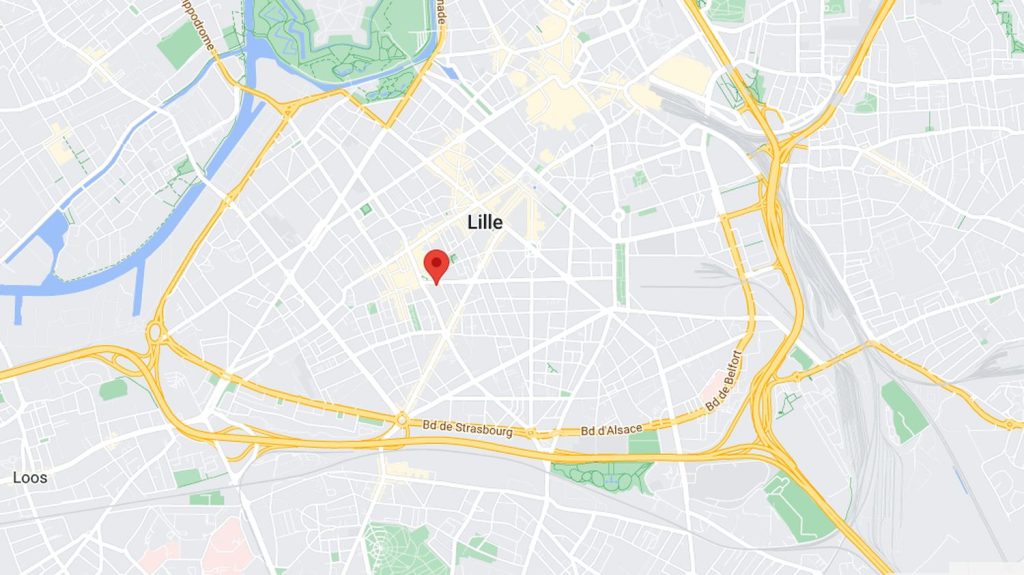 Des croix gammée et des injures taguées sur une école à Lille, la ville dépose plainte
          Un membre de l'équipe municipale a découvert le signe haineux jeudi, en fin d'après-midi.