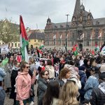Suède : des milliers de manifestants à Malmö contre la participation d'Israël à l'Eurovision
          Ils dénoncent la présence d'Israël dans la seconde demi-finale de la compétition, jeudi soir.