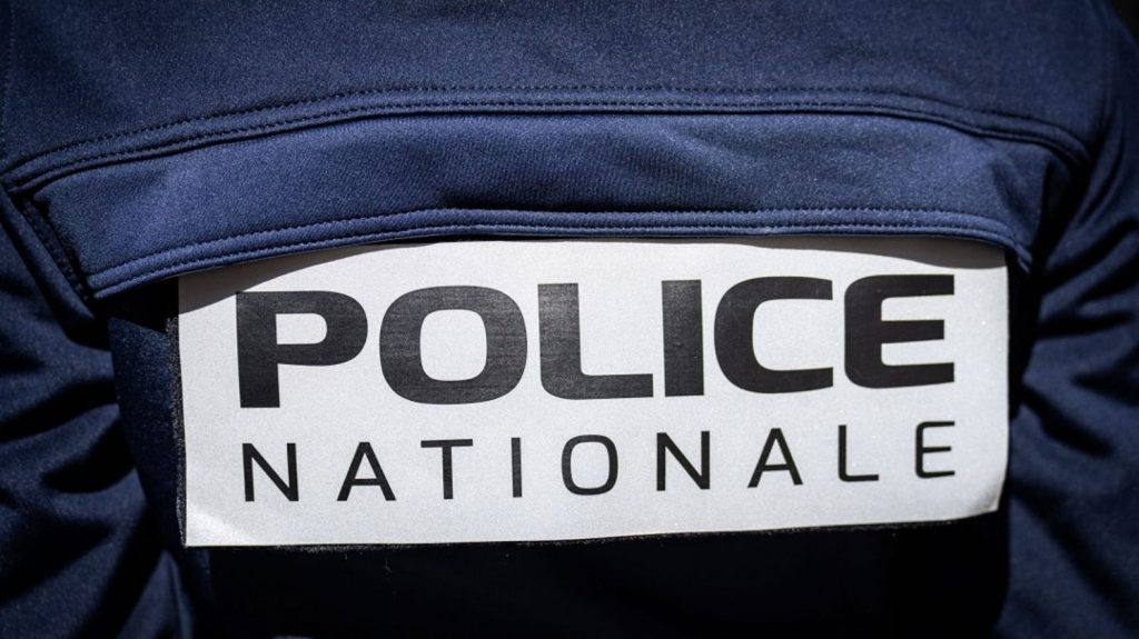 Enfant de 4 ans retrouvé mort en Seine-Saint-Denis : les deux parents mis en examen pour meurtre
          "Des traces de maltraitances ont été découvertes sur tout son corps", avait précisé une source policière à France Télévisions mardi